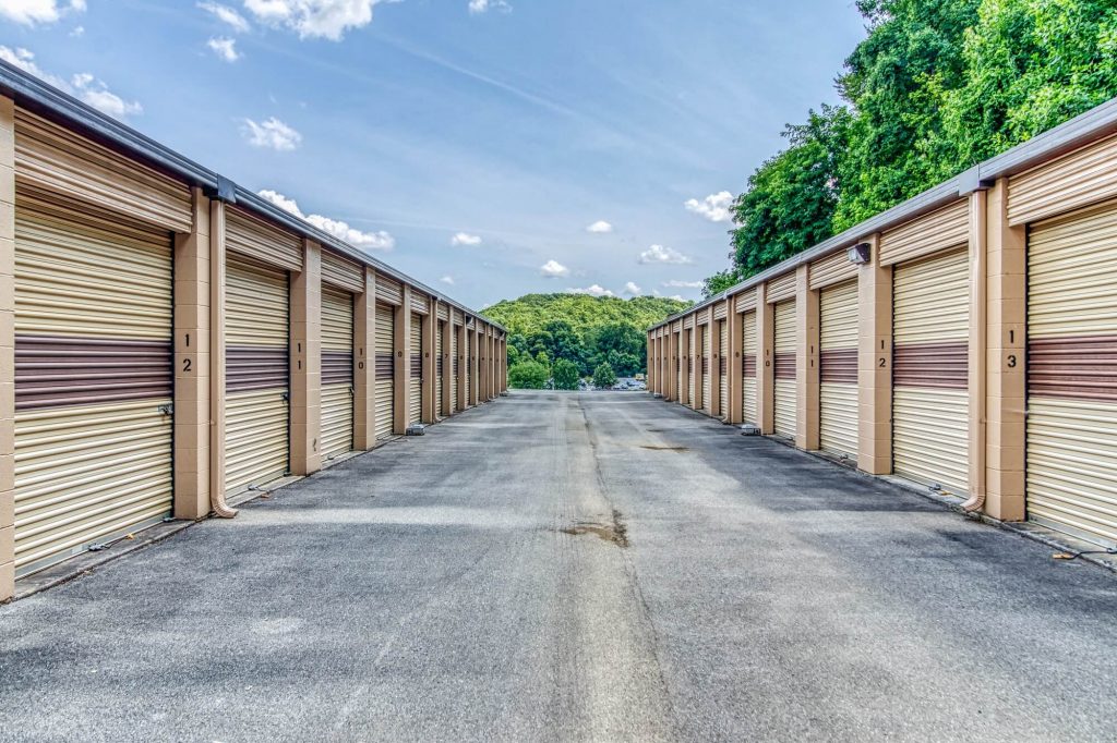 Drive Up Storage Units in Roanoke VA